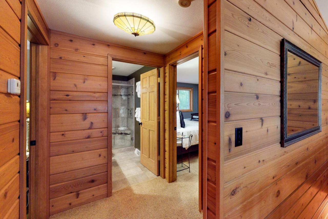 Chanticleer Inn: Hudson House Eagle River Exteriör bild